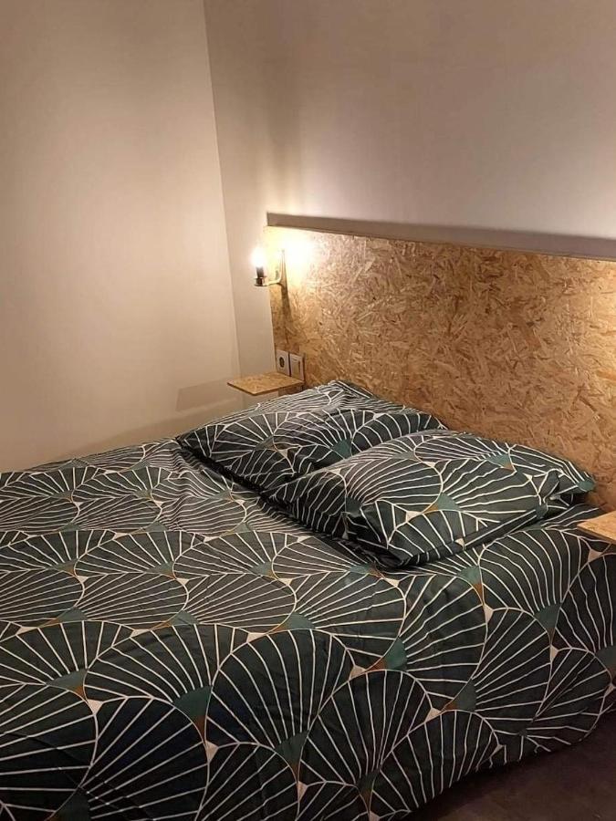 Petite Maison De Campagne Castillon-de-Castets Экстерьер фото